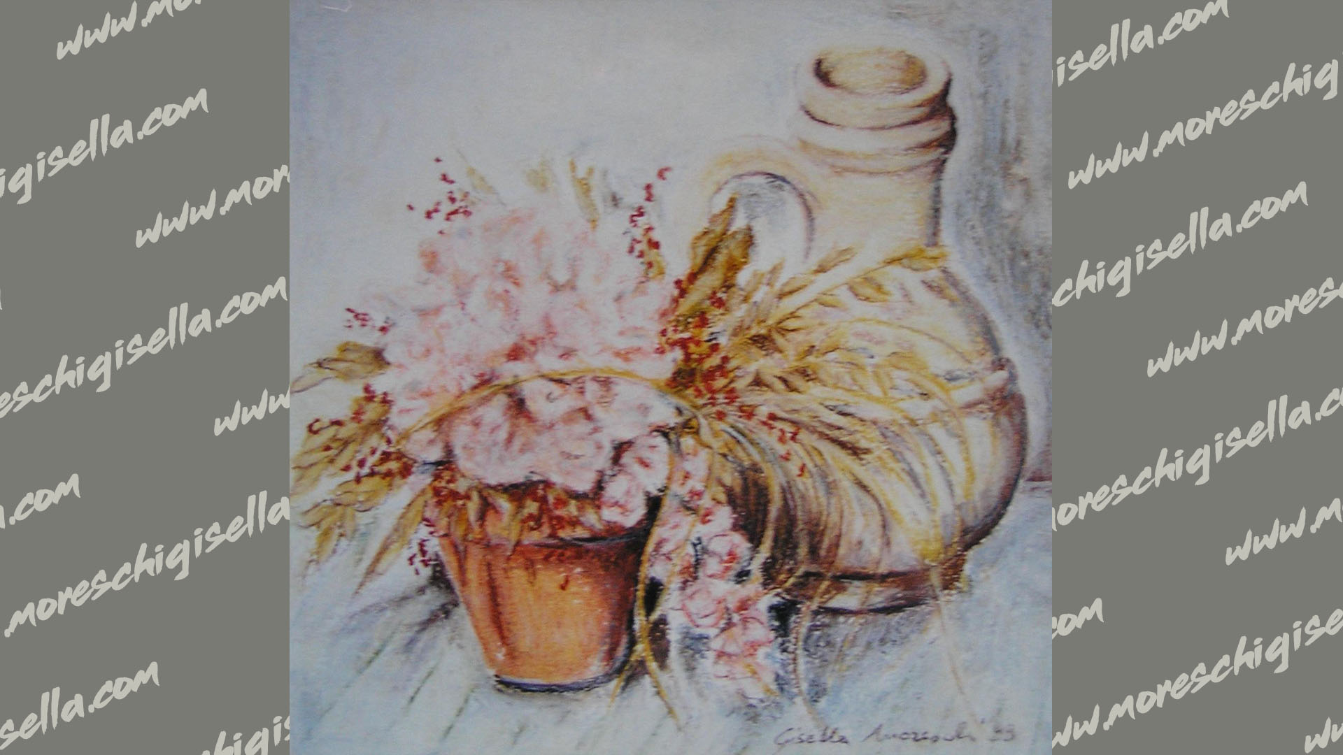 anfora con vasetto di fiori secchi