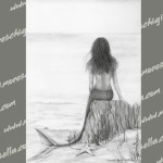 sirena con stella marina che contempla il mare